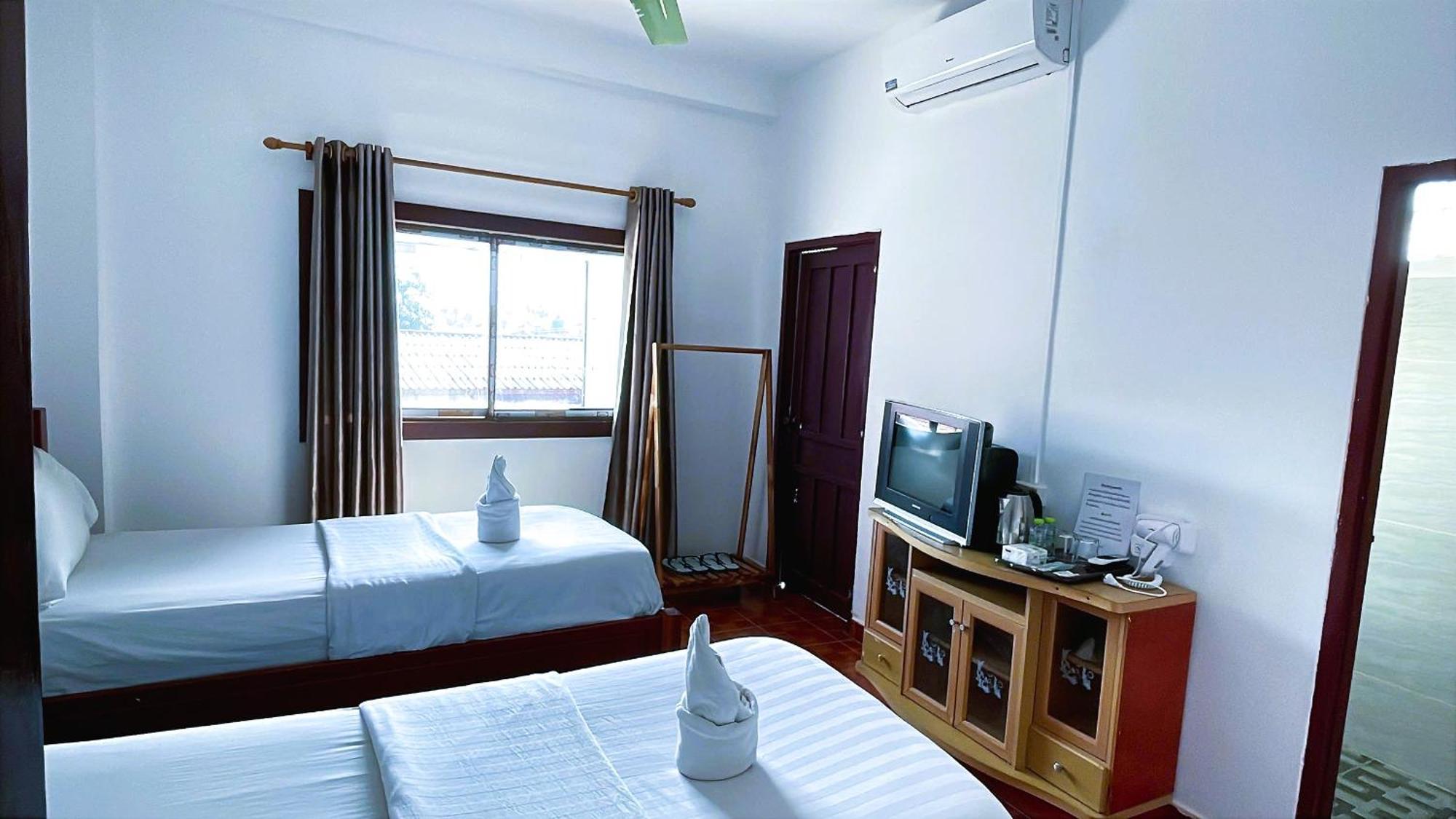 Walking Street Villa Ванг Виенг Екстериор снимка