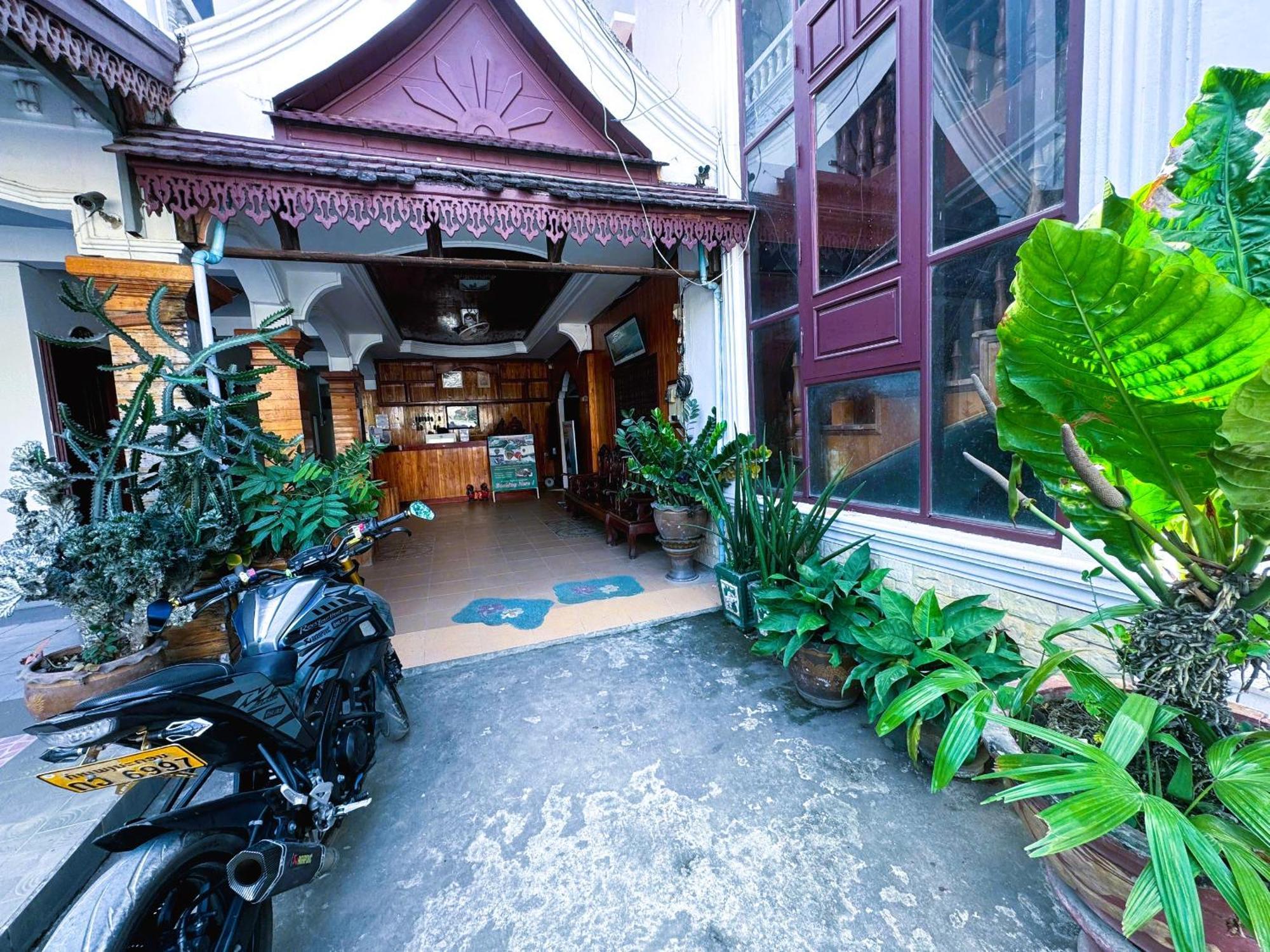 Walking Street Villa Ванг Виенг Екстериор снимка