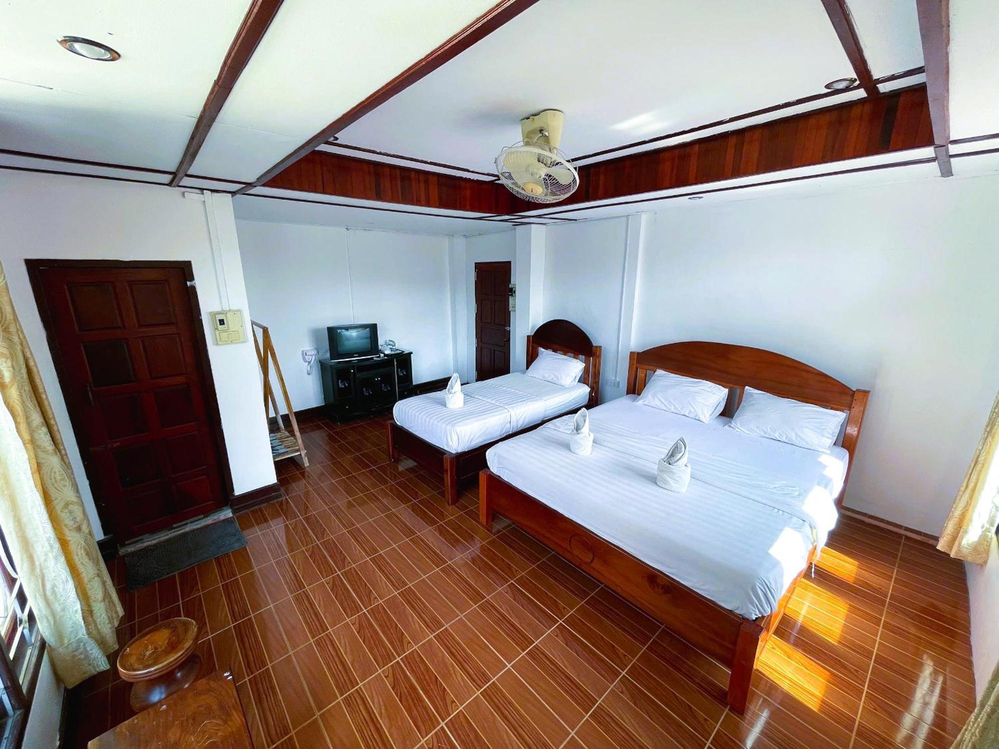 Walking Street Villa Ванг Виенг Екстериор снимка